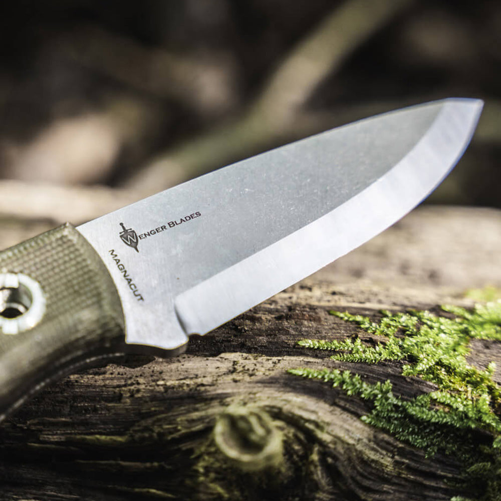 BÖKER | VIGTIG VS. WILD