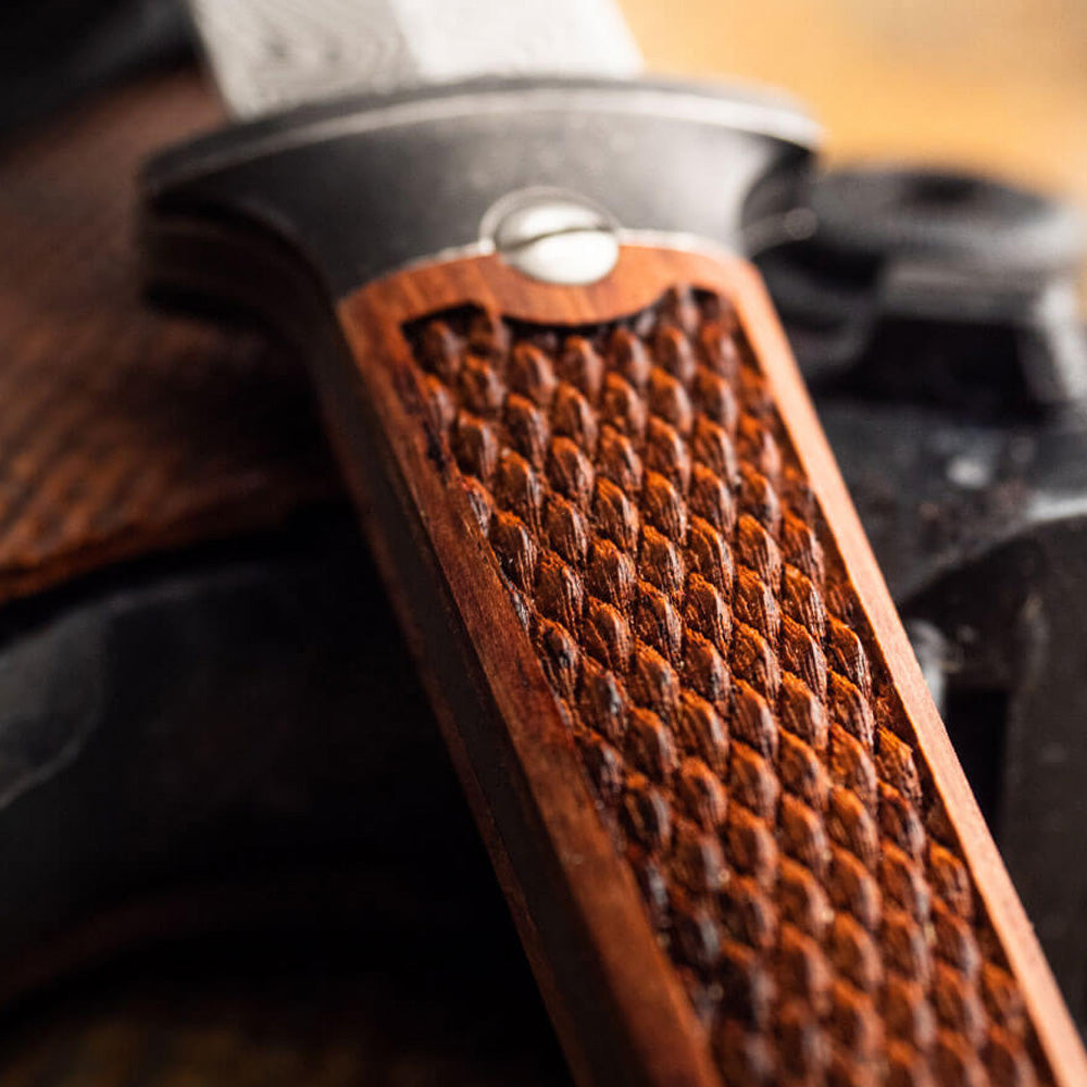 BÖKER | P08-DAMASCUS