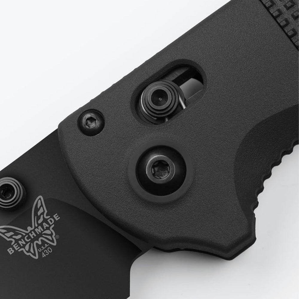 BENCHMADE | REDOUBT | BLACK GRIVORY | DROP POINT | SAW