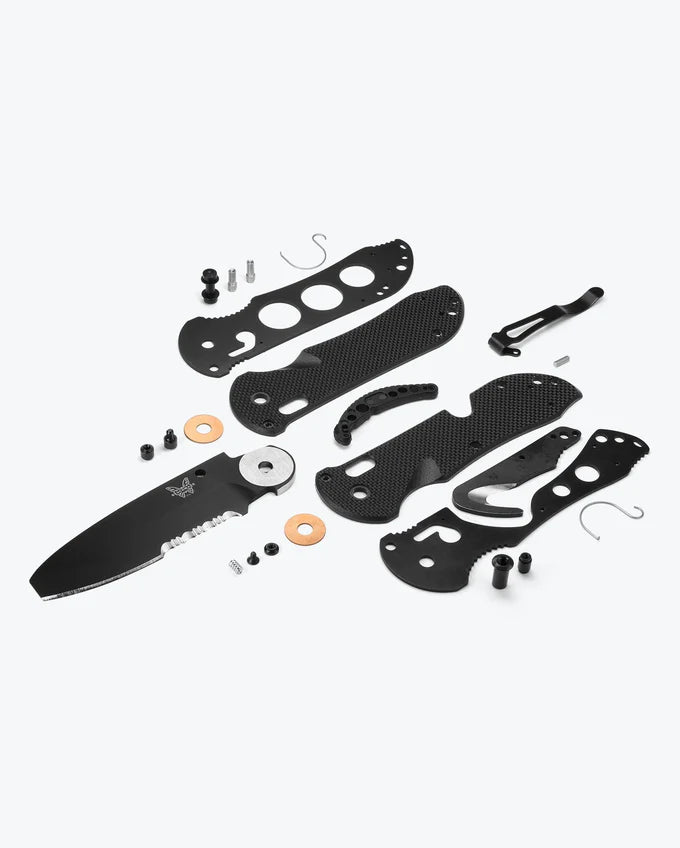 BENCHMADE | TRIAGE | BLACK | SAW
