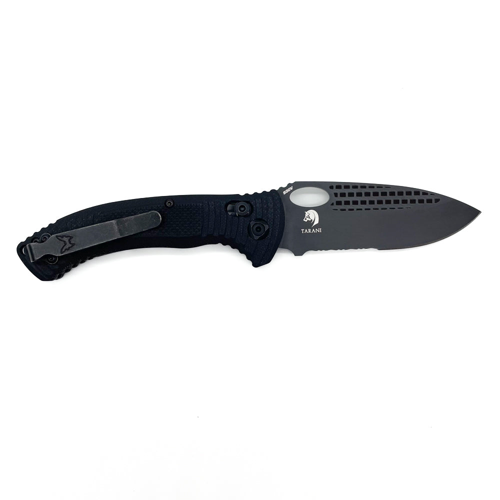 BENCHMADE | AILERON | BLACK SERRATED POCKET KNIFE